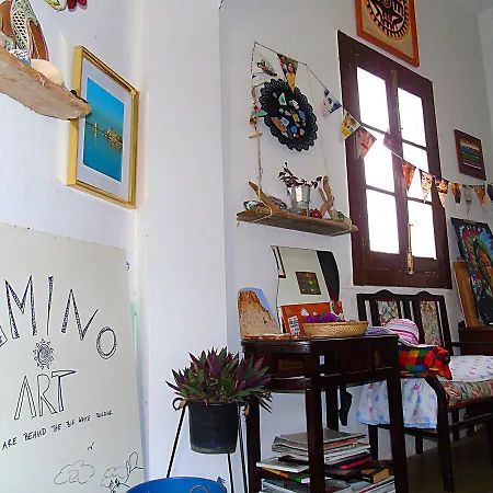 Camino Art Hostel, San Mateo Albergue